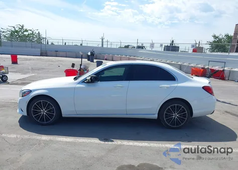 2019 Mercedes-Benz C 300 из США, поврежденный, VIN 55SWF8DB5KU291648